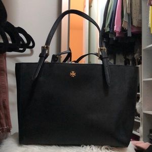 Small Tory Burch purse